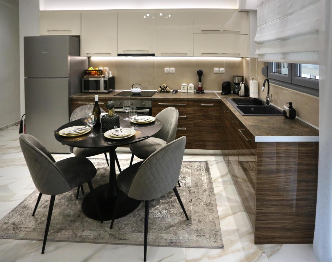 LA Larissa Luxury Apartments Trekke Extérieur photo