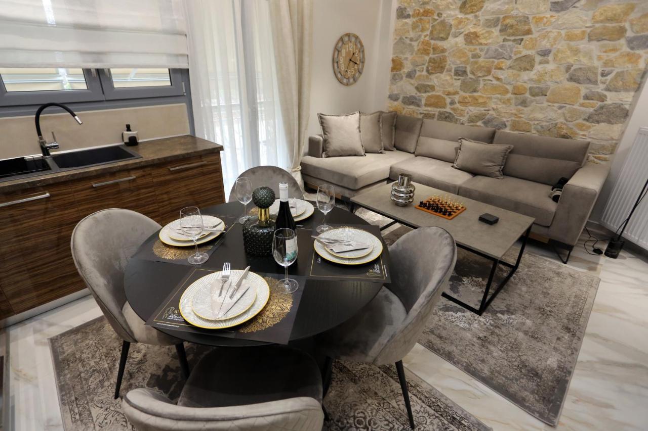 LA Larissa Luxury Apartments Trekke Extérieur photo