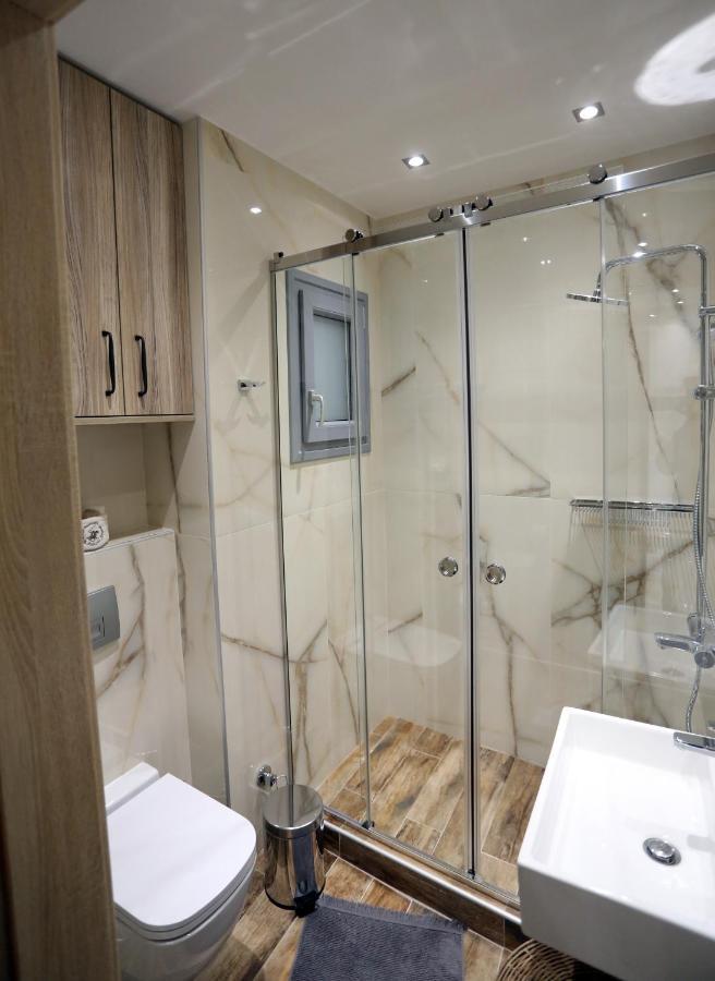 LA Larissa Luxury Apartments Trekke Extérieur photo