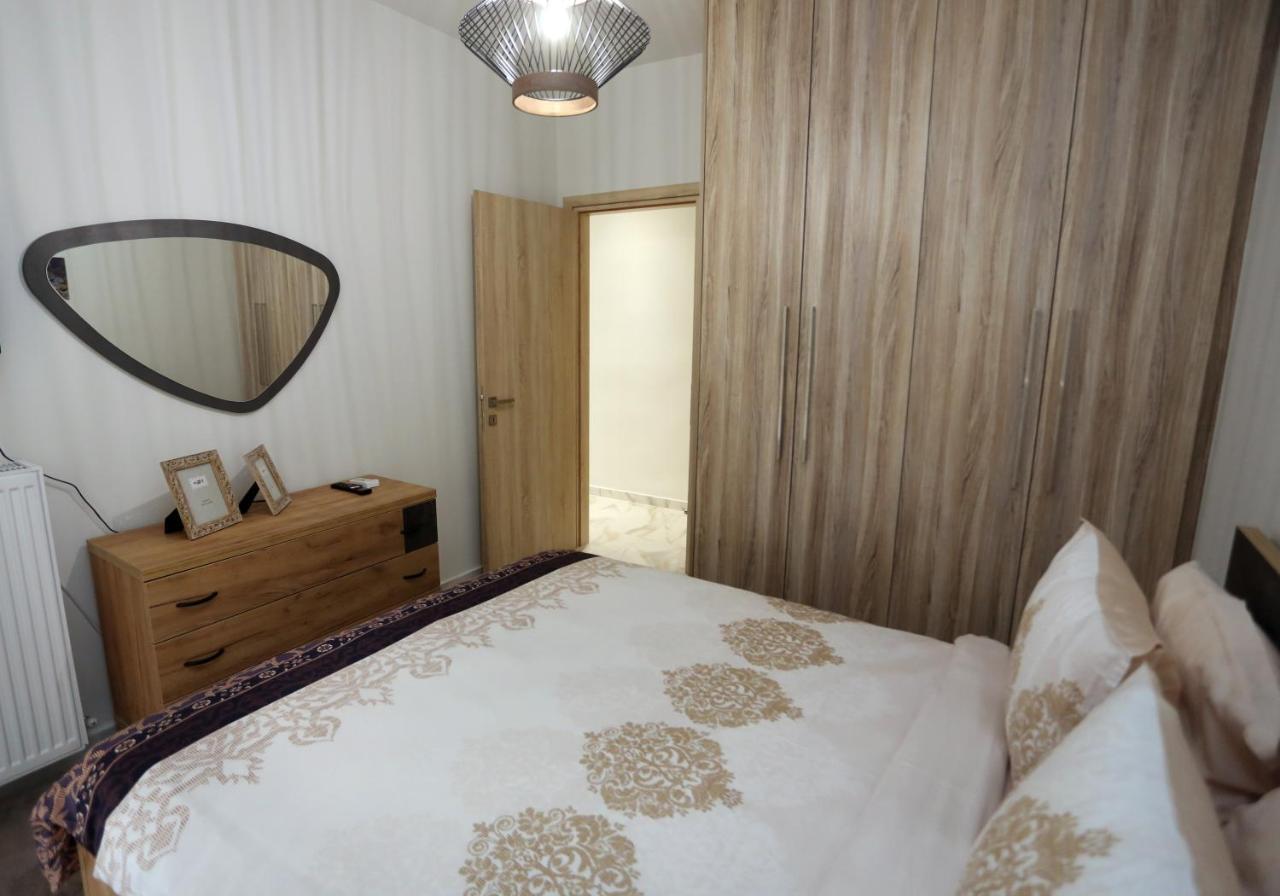 LA Larissa Luxury Apartments Trekke Extérieur photo