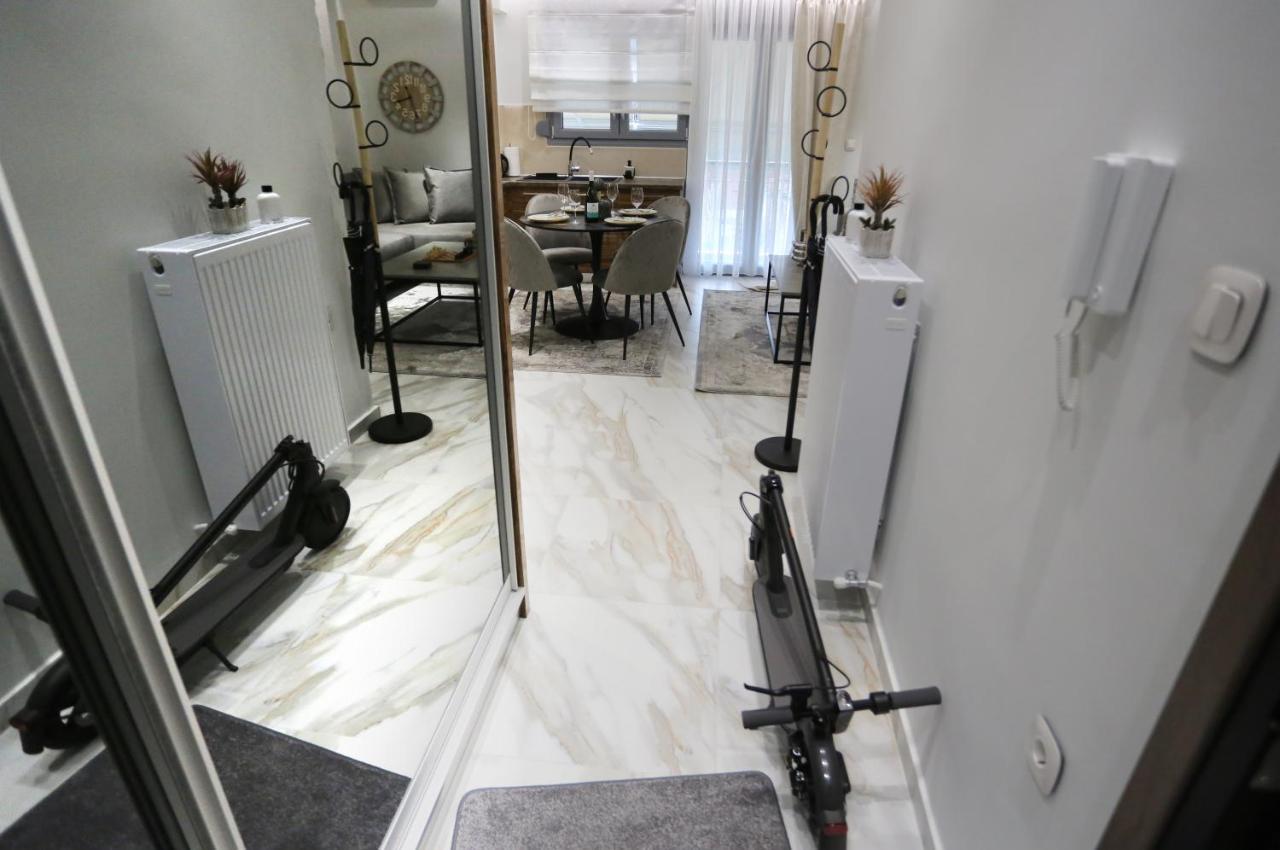 LA Larissa Luxury Apartments Trekke Extérieur photo